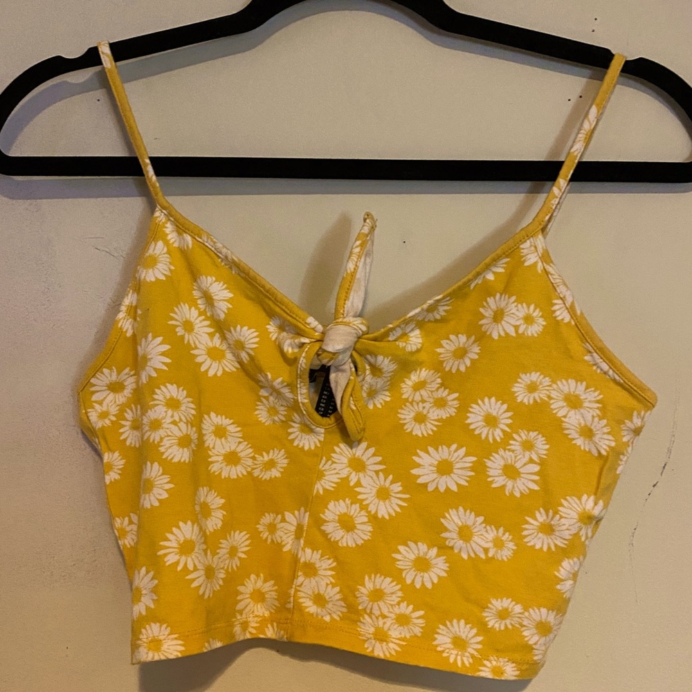 F21 Daisy Crop Top